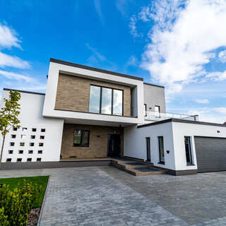 Casas em bairro de alto padrão Construções em condomínio de alto padrão Empresa especializada em construção civil